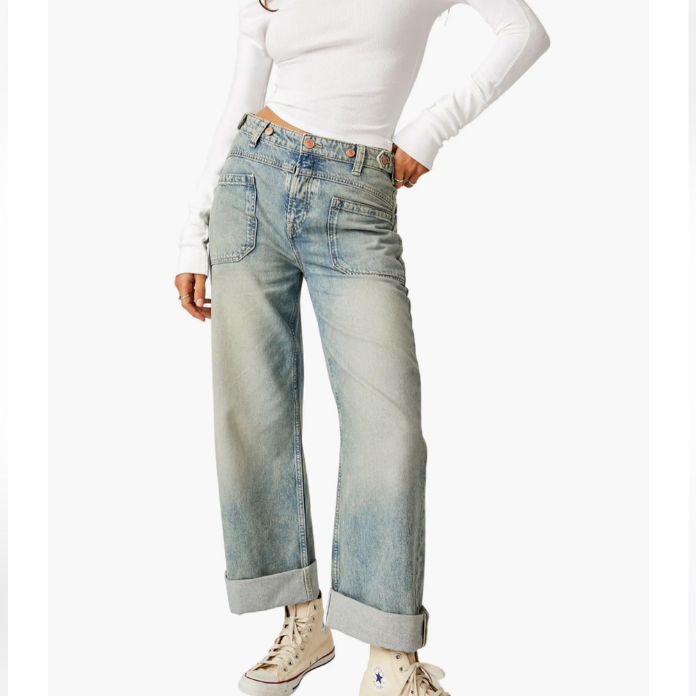 We the Free Palmer Cuffed Baggy Jeans

Size 29 

Excellent condition